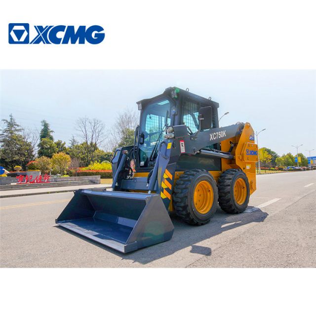 China XCMG  XC750K 1 ton Mini Skidsteer Loader with Attachments